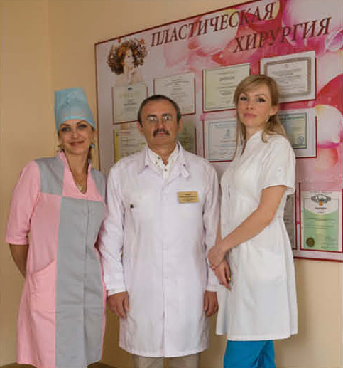 Глебов Е.В. Доктор в клинике по пластической хирургии